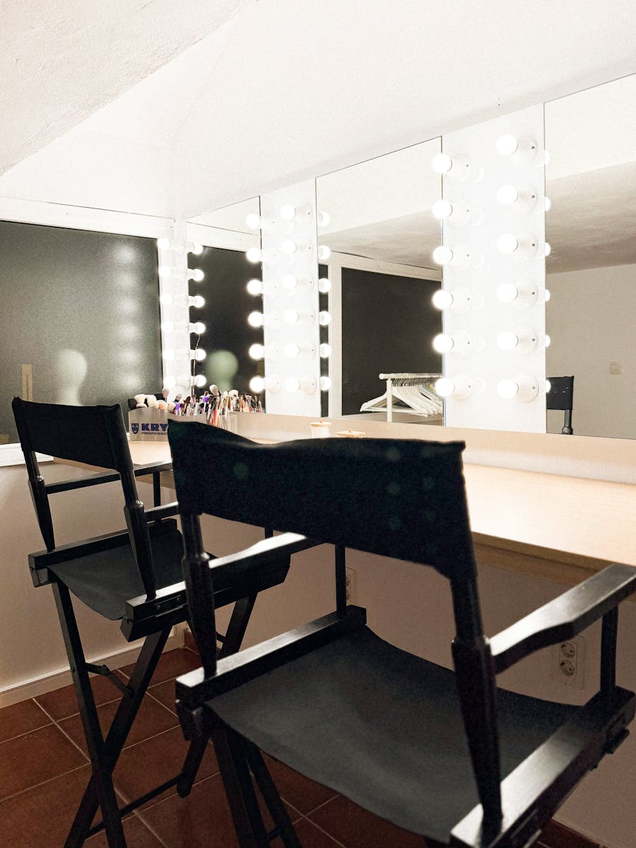 GLOW STUDIO